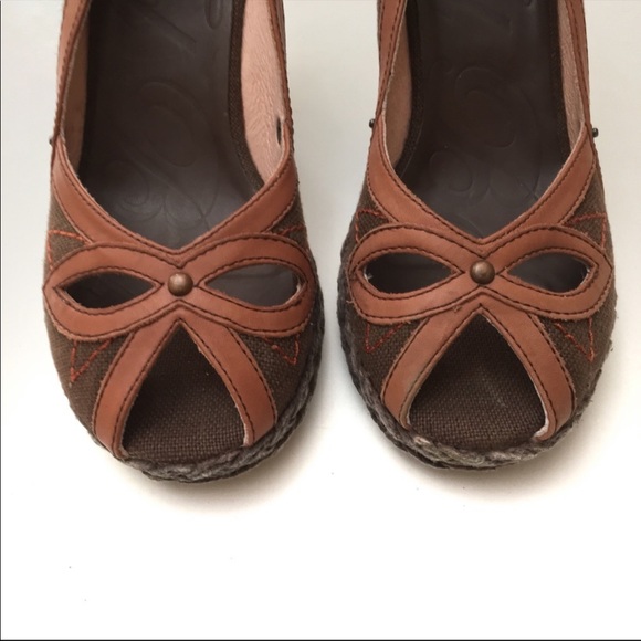 Ted Baker Cut Out Peep Toe Wedge Espadrilles - Picture 3 of 7